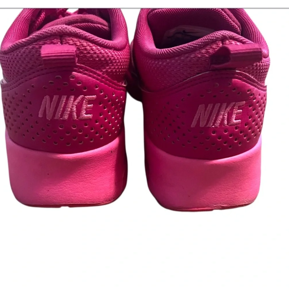 Nike Air Max Thea‎ Pink Fireberry Women’s Shoes Size 5.5